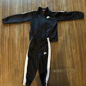 Nike Boys Track Suit & Joggers